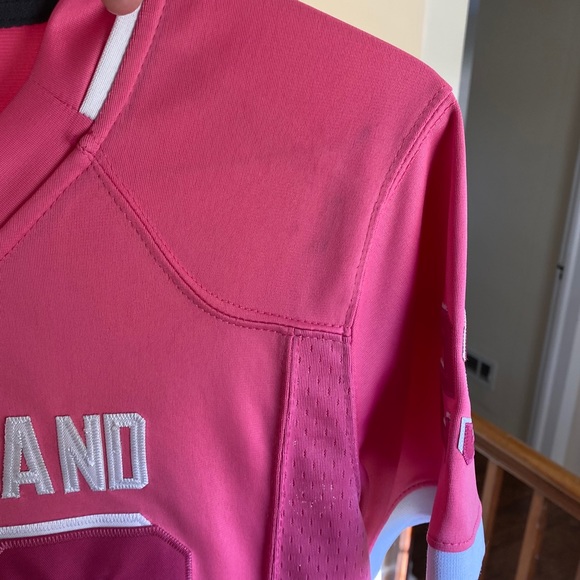 Cleveland Browns Pink Joe Haden Jersey - Picture 5 of 7